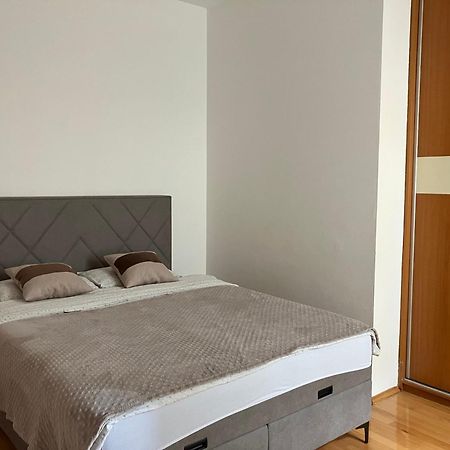 Apartament Stan Na Dan Centar Banja Luka Zewnętrze zdjęcie